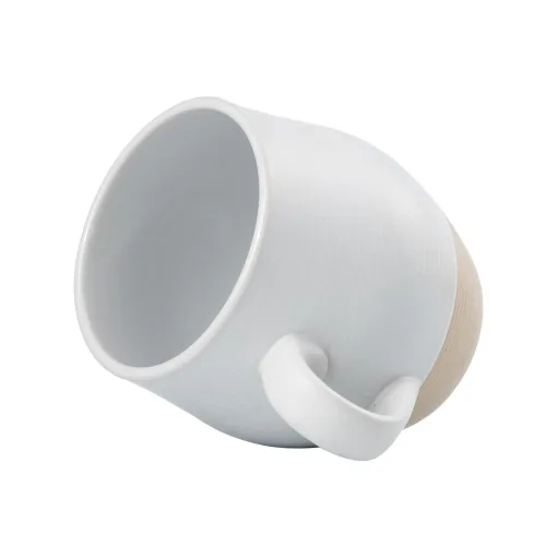 18 oz (532ml) Mid-Size Mug: Perfect for tea, lattes, and everyday use.